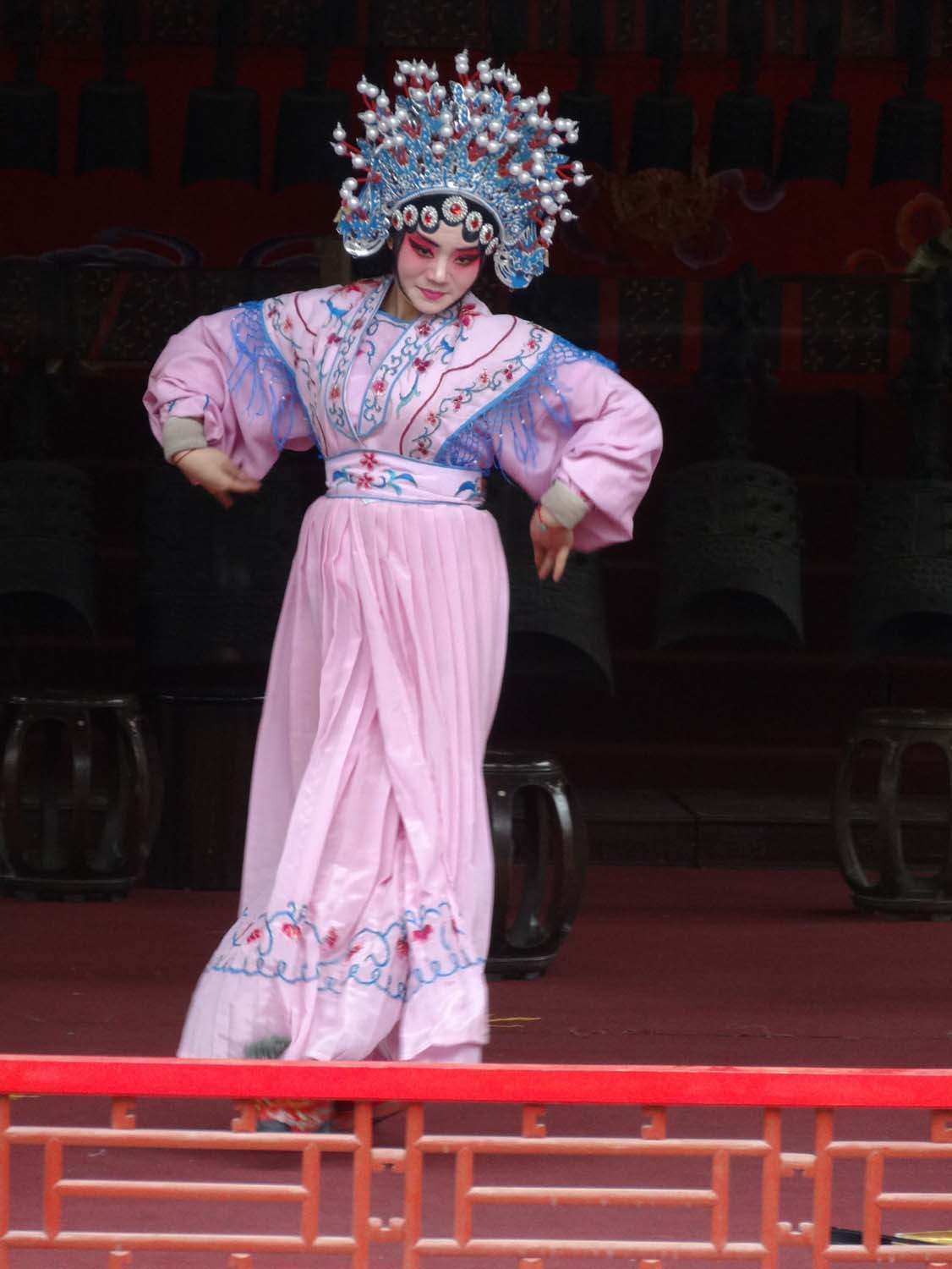 opera singer in the Opera at the Summer Palace