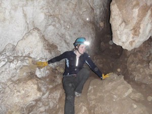 Jued in Dingo Cave