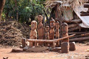 a waga, wooden grave markers from the Konso people